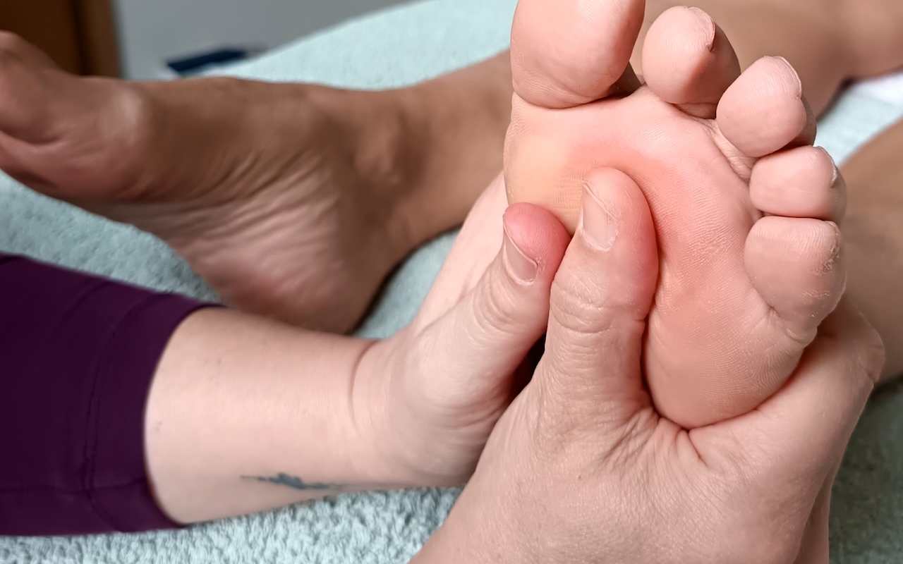 Charlotte Brunet Kinésiologue, réflexologue plantaire, massothérapeute et praticienne de la Trame - Massage cranien 02